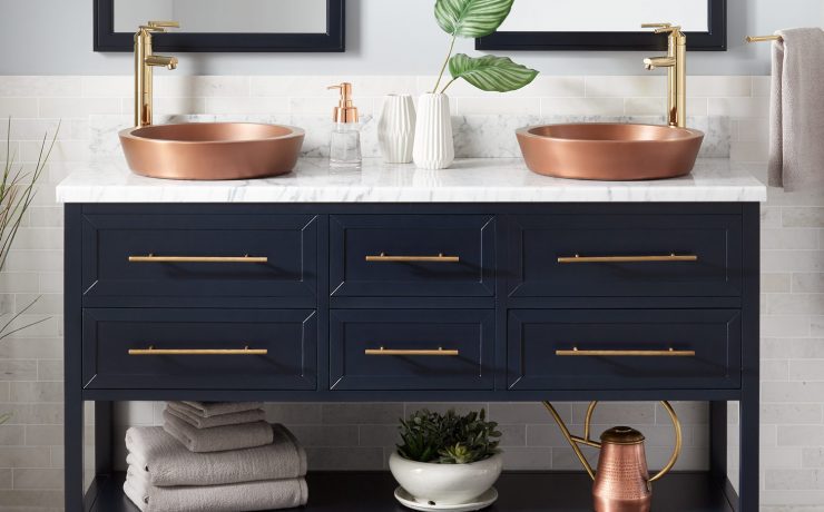 Bathroom designed in modern farmhouse to complete the style.