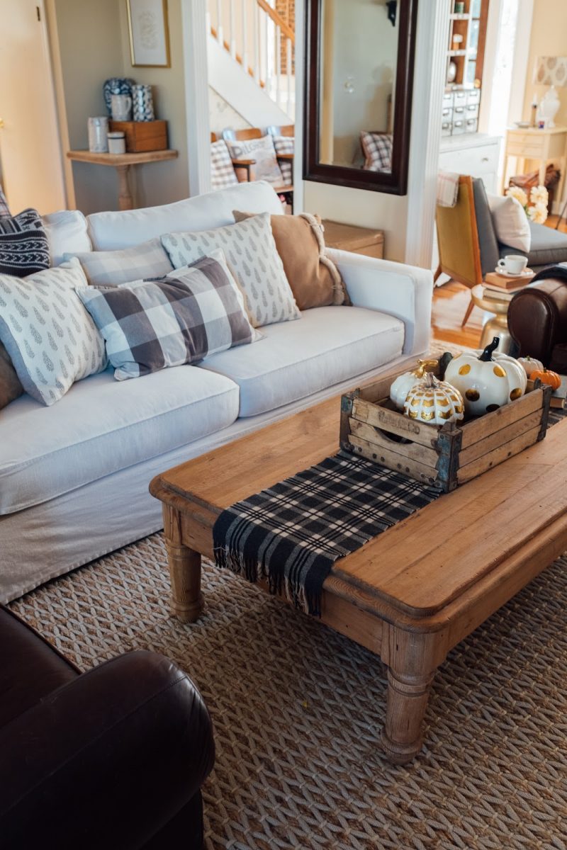 Should You Reupholster Your Sofa Or A New One Centrepiece Should You Reupholster Your Sofa Or