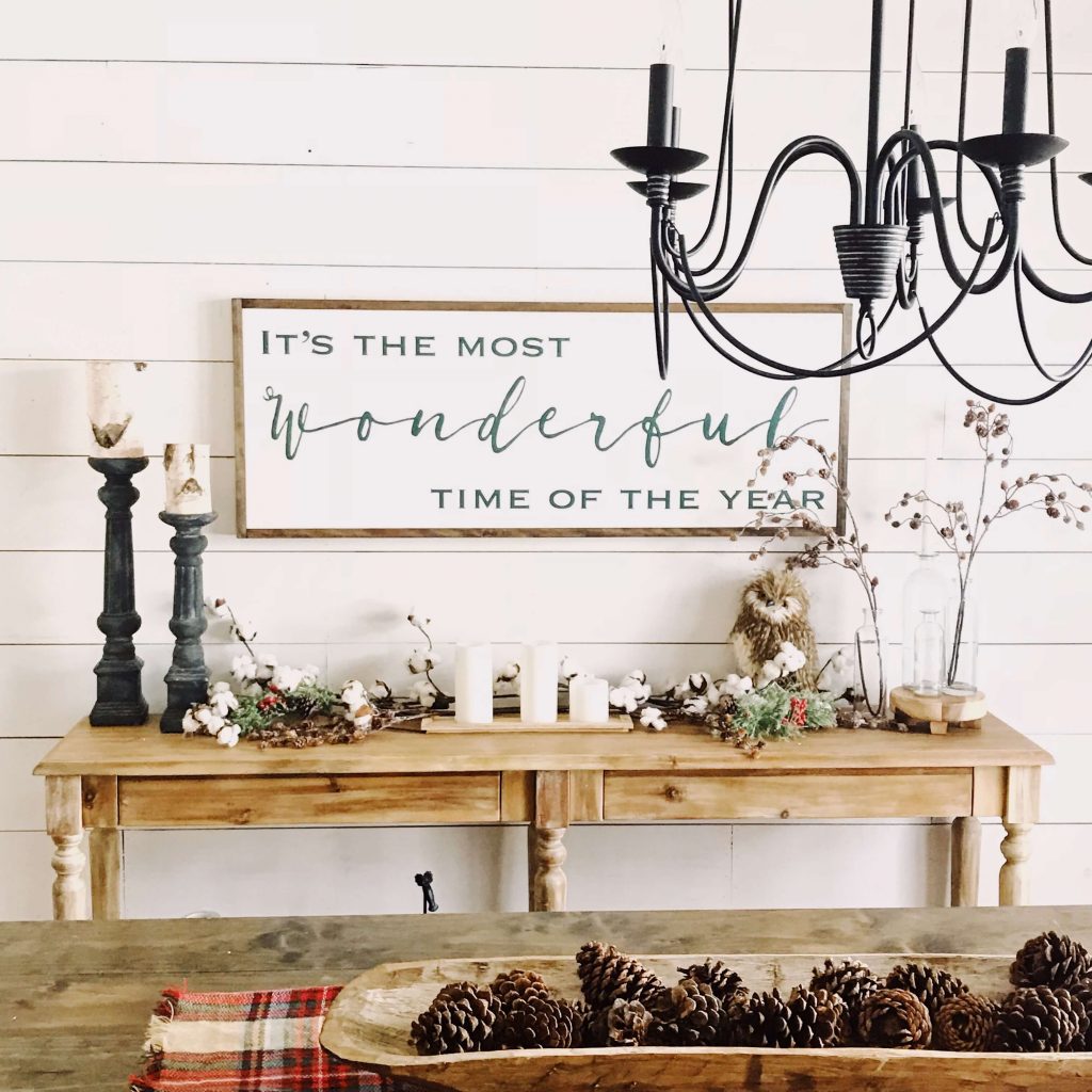 farmhouse style Christmas sign