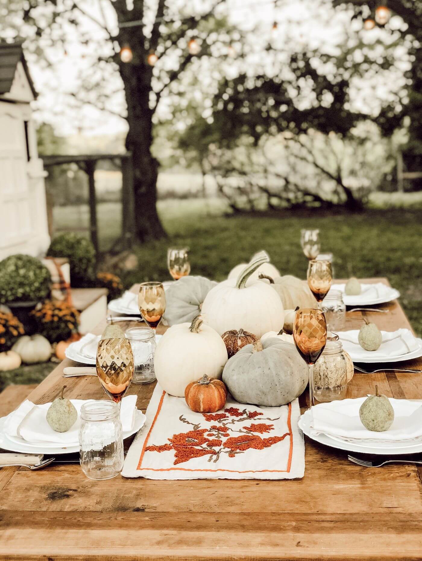 Outdoor fall dinner tablescape