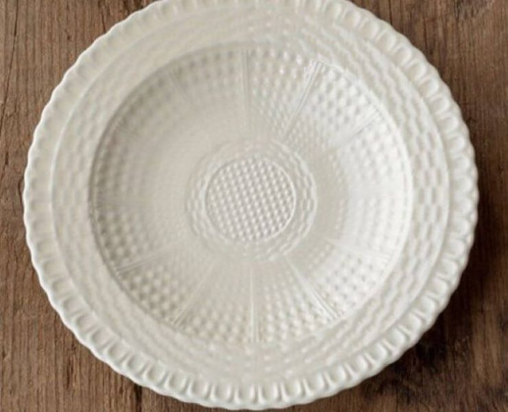 Rustic Farmhouse Thanksgiving plate with a weave