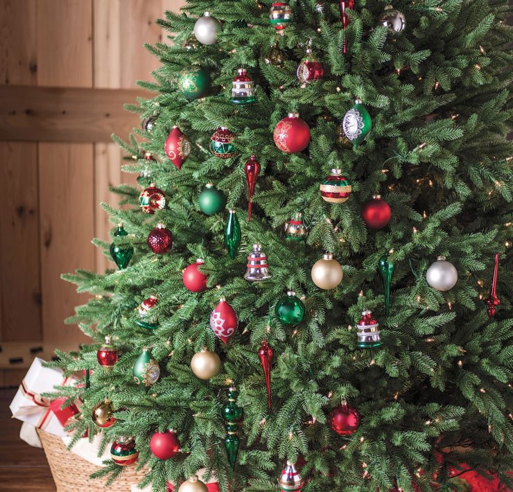 real or fake Christmas tree? Fake christmas tree decorated