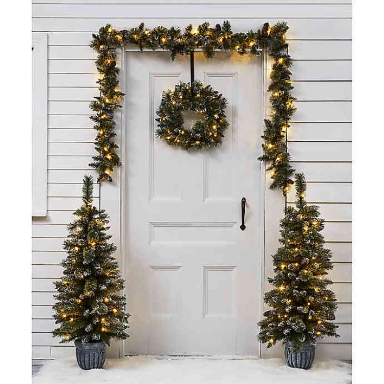 Black Friday deal on outdoor wreath and pine tree set