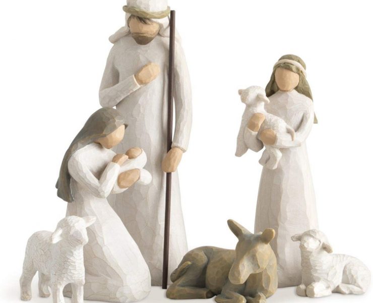 Nativity set with six pieces in neutral colors.