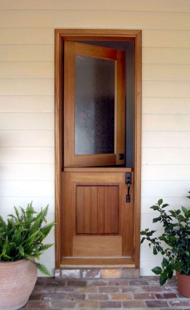 Simple wood Dutch side door solid wood