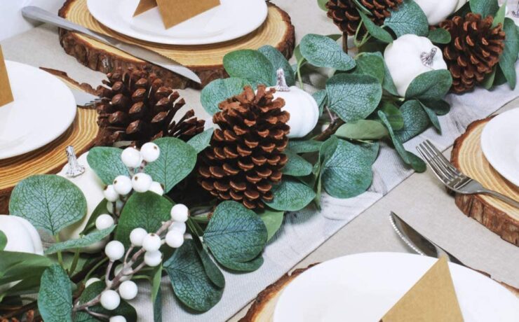 Tabletop with garland and white pumpkins for netural fall decor