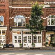 Shop fronts in Franklin, Tennessee