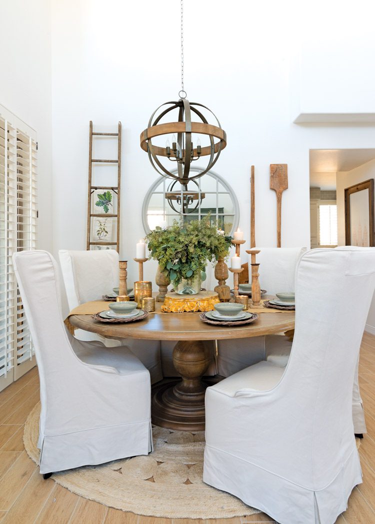 desert farmhouse dining room