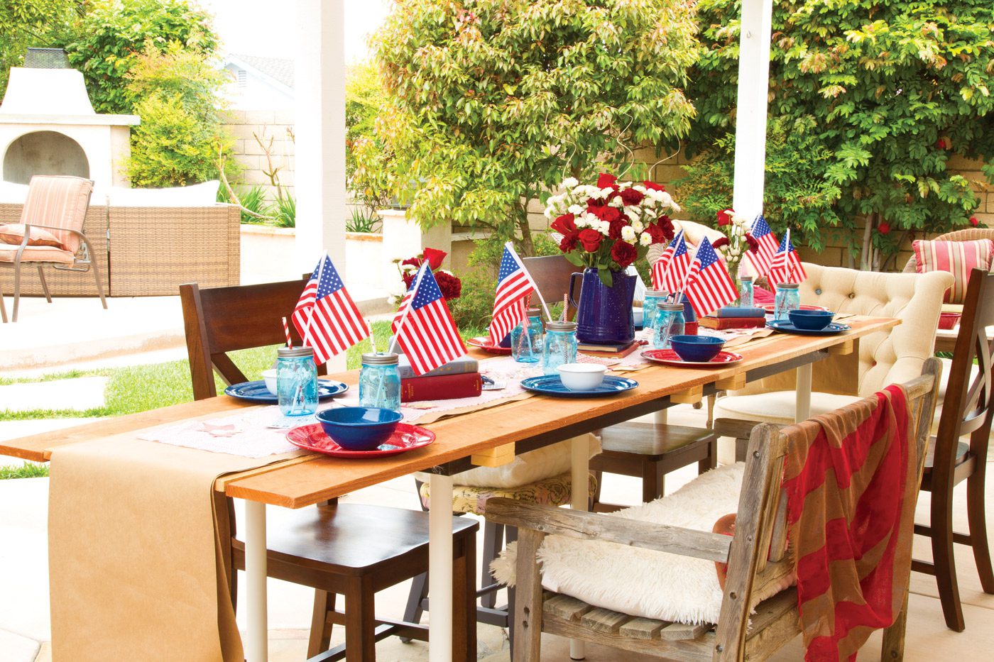 4th of July tablescape with butcher paper mason jars flowers flags