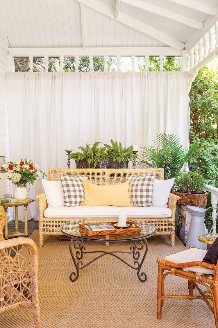 Victorian home outdoor porch