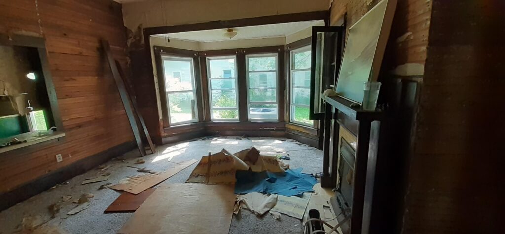 Tennessee farmhouse renovation living room