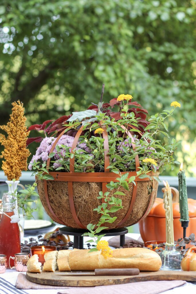 Check out how to make this metal pumpkin planter DIY