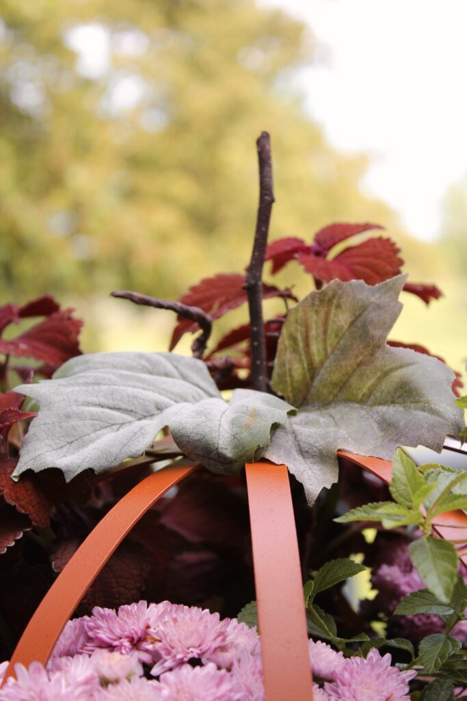 Check out how to make this metal pumpkin planter DIY