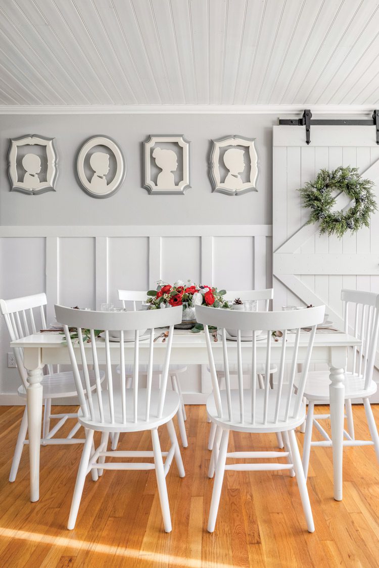 Blogger Sarah Wagner uses her holiday décor to make the space seem larger than it is.