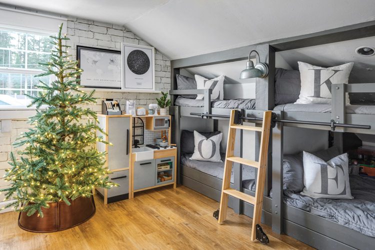 Blogger Sarah Wagner uses her holiday décor to make the space seem larger than it is.