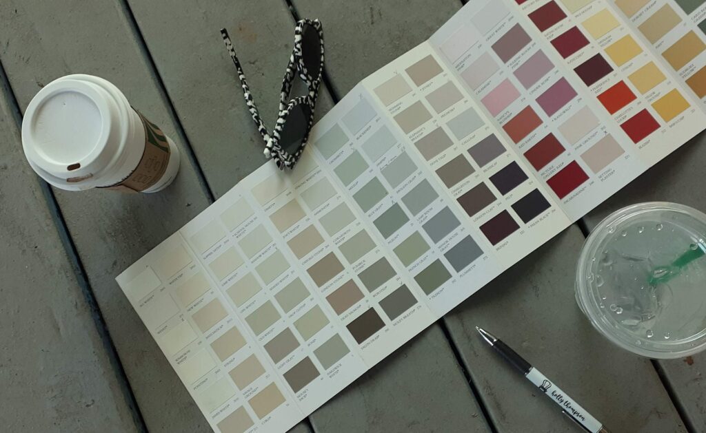 paint swatch borchure