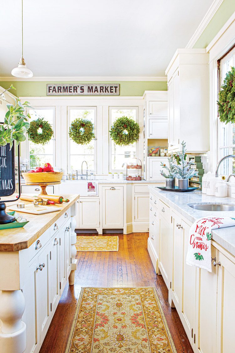 Christmas wreaths live greenery in windows