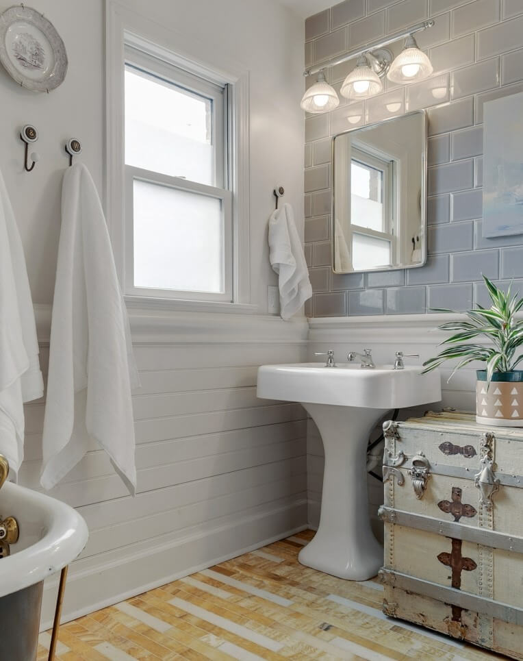 reglazed sink in bathroom