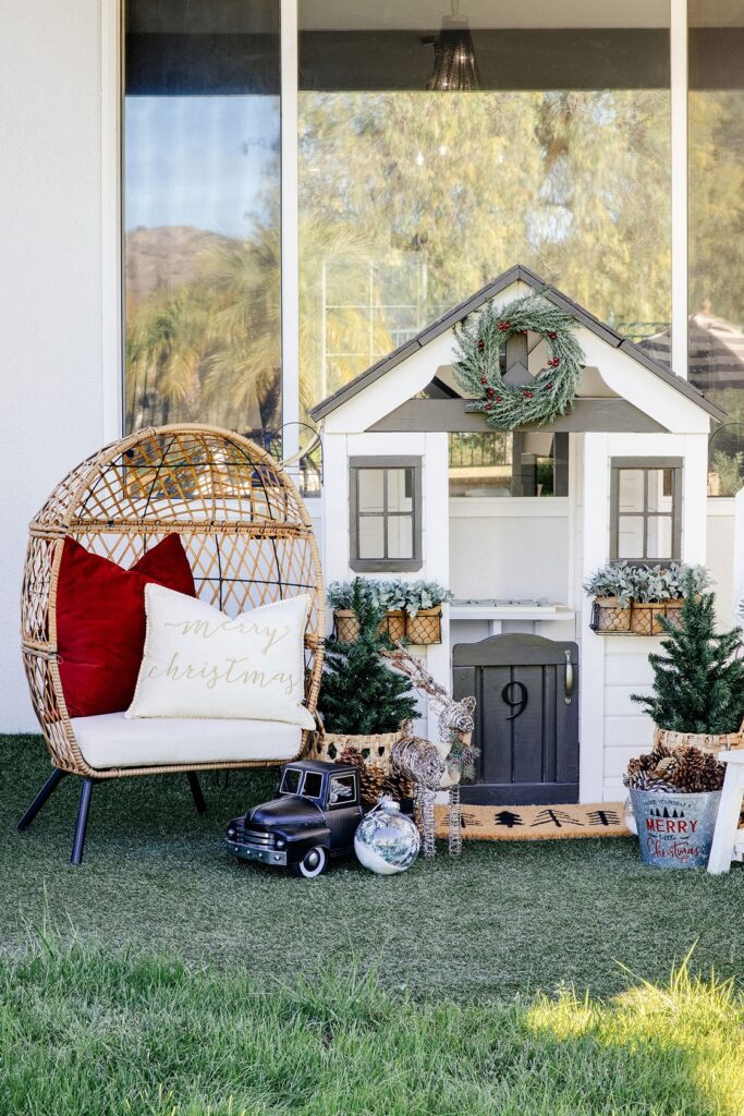 DIY Miniature Dollhouse Kit  Christmas Patio, plays Jingle Bells