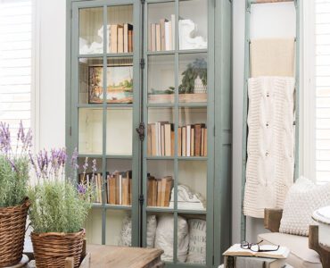 Inside a Rustic Farmhouse - American Farmhouse Style