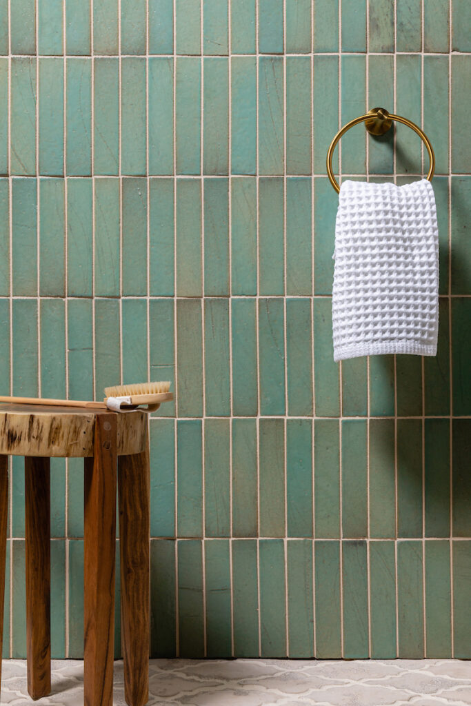 vertical rectangular tile in green