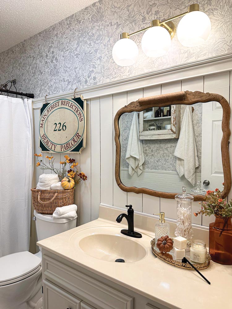 brass vintage style bathroom vanity lights