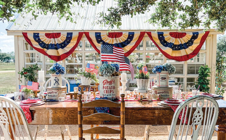 Fourth of July outdoor tablescape