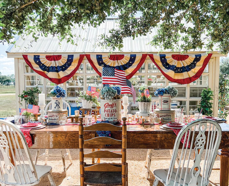 Fourth of July outdoor tablescape