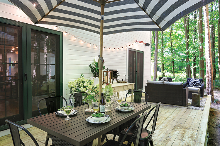 deck with outdoor dining and outdoor seating in Michigan