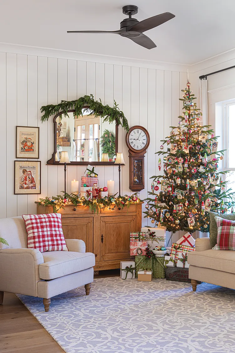 sitting room with beadboard walls and Christmas tree