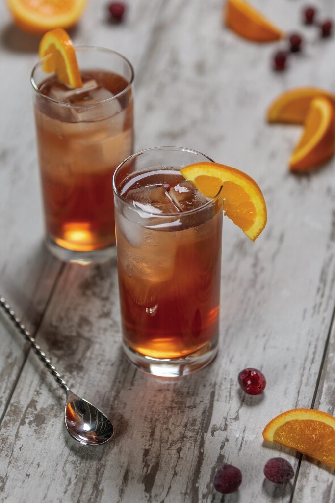 Sparkling Green Tea Cranberry Spritzers