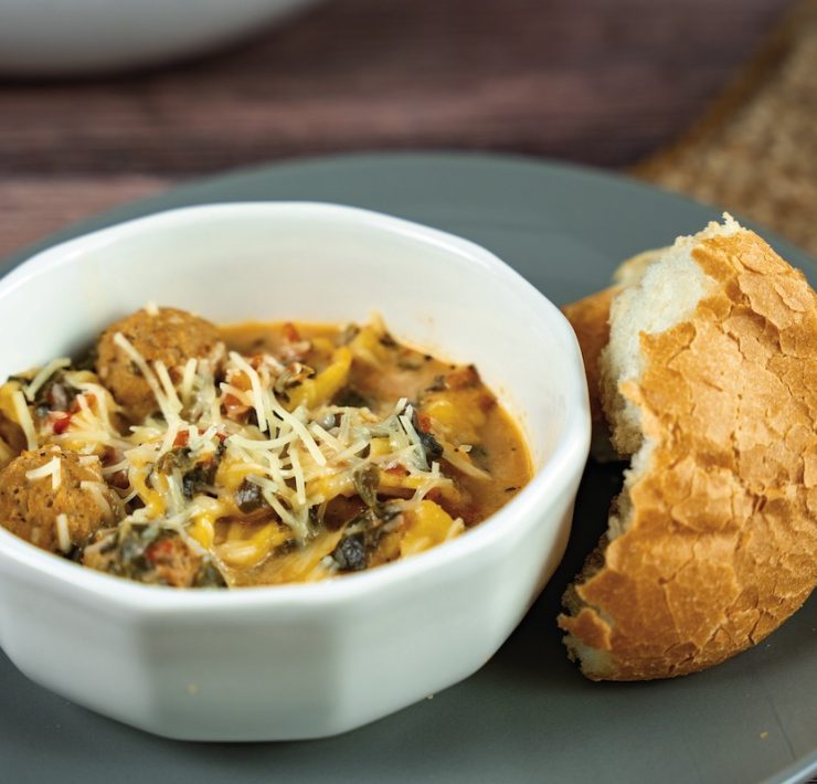 one-pot meatball tortellini soup